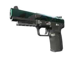 Item StatTrak™ Five-SeveN | Fowl Play (Battle-Scarred)